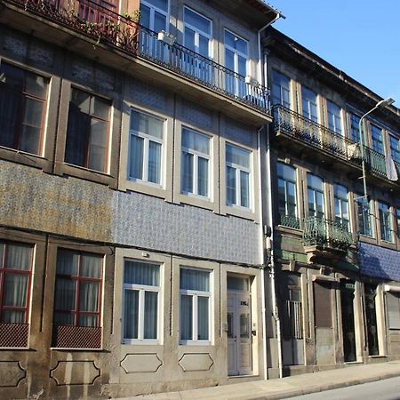 Practical And Comfortable Apartment With Garden Porto Eksteriør bilde
