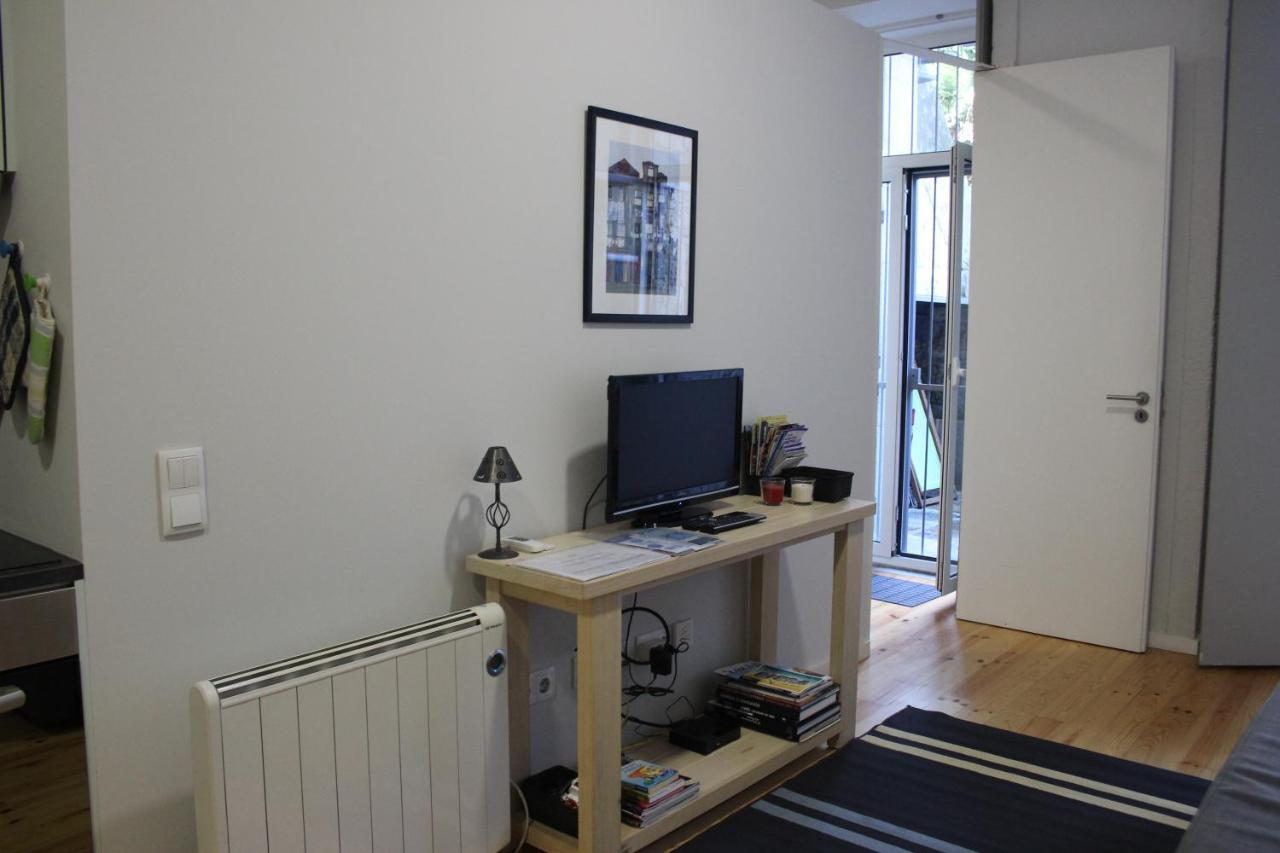 Practical And Comfortable Apartment With Garden Porto Eksteriør bilde